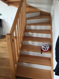 Aménagement sous escalier of le dahé en MDF peint
