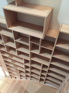 Bibliothèque sur mesure + secrétaire of le dahé en hêtre massif huilé 8790€